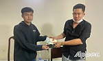 Chiến sĩ nghĩa vụ Công an nhặt của rơi trả lại cho người bị mất