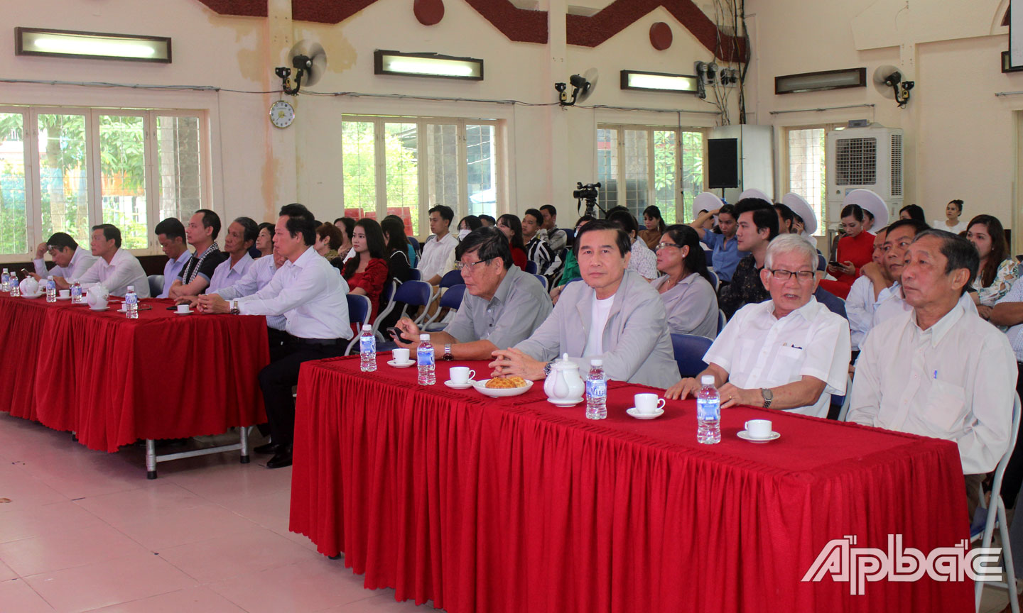 Quang cảnh buỗi lễ.