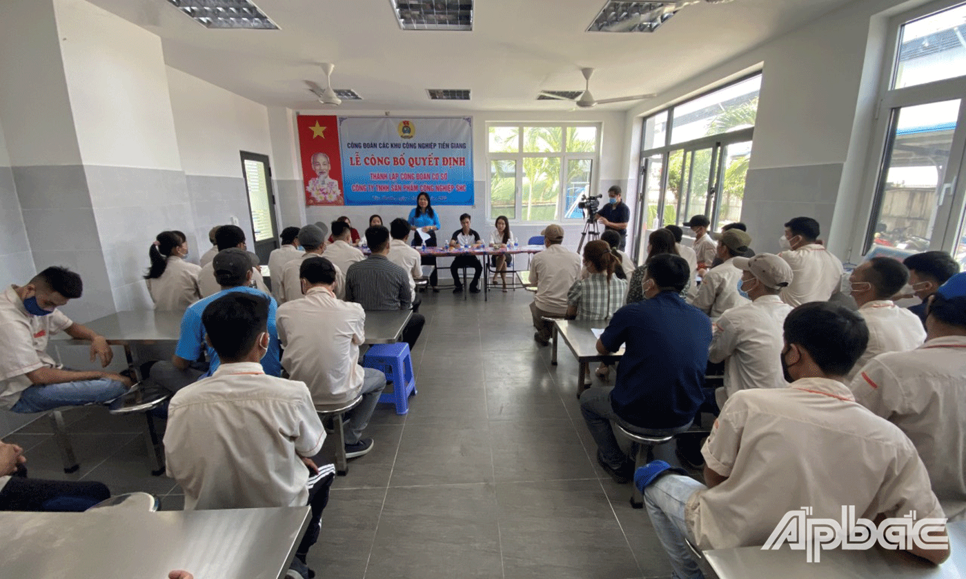 Hội nghị thành lập Công đoàn cơ sở (CĐCS) Công ty TNHH sản phẩm công nghiệp SHC 