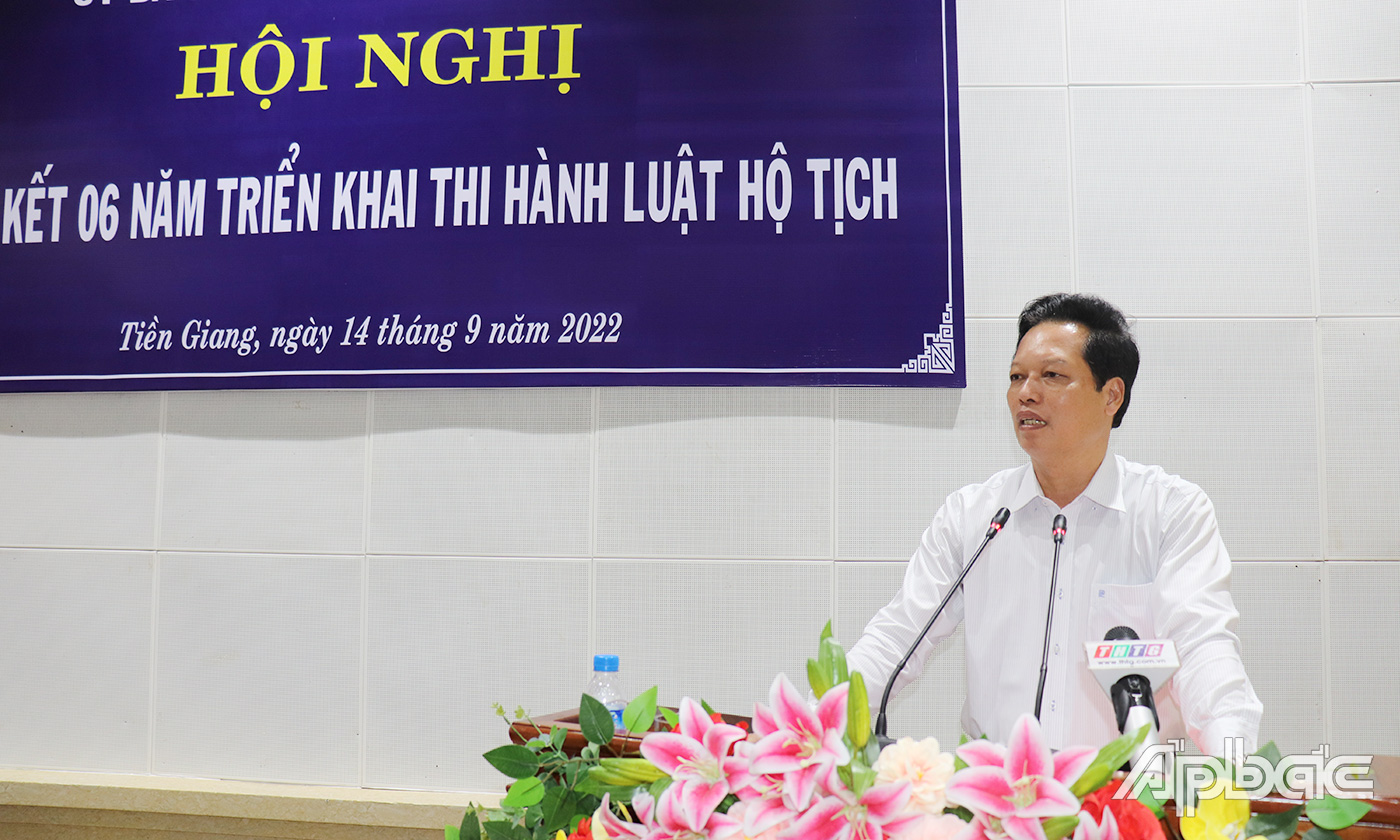 Đồng chí Nguyễn Thành Diệu, Tỉnh ủy viên, Phó Chủ tịch UBND tỉnh Tiền Giang phát biểu chỉ đạo tại hội nghị.