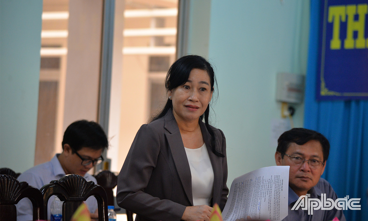 Các đồng chí Ủy viên Ban Thường vụ Tỉnh ủy phát biểu tại buổi làm việc