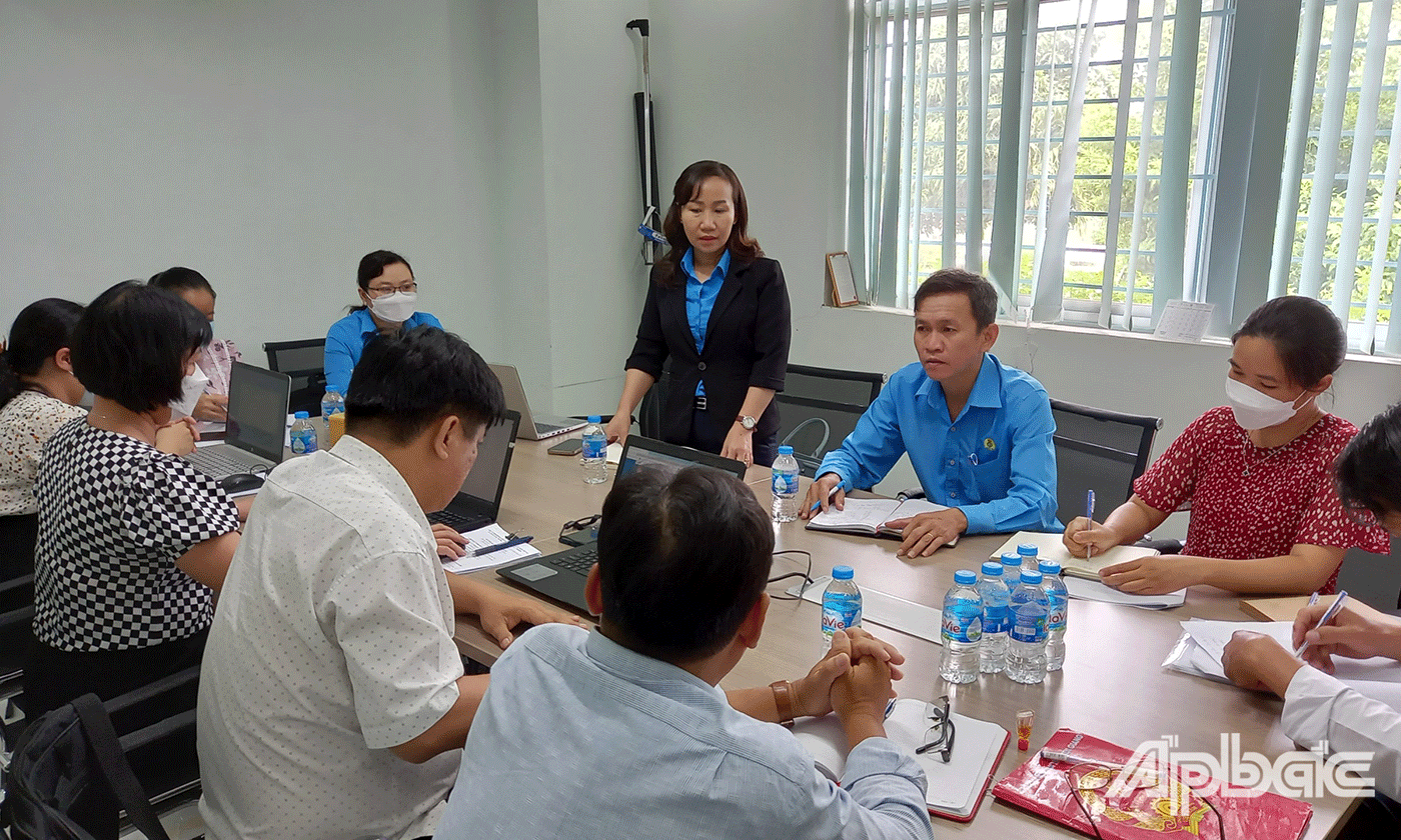 Phó Chủ tịch Liên đoàn Lao động tỉnh Tiền Giang Ngô Thị Thùy Trang, Công ty TNHH NT - Hồng Ân