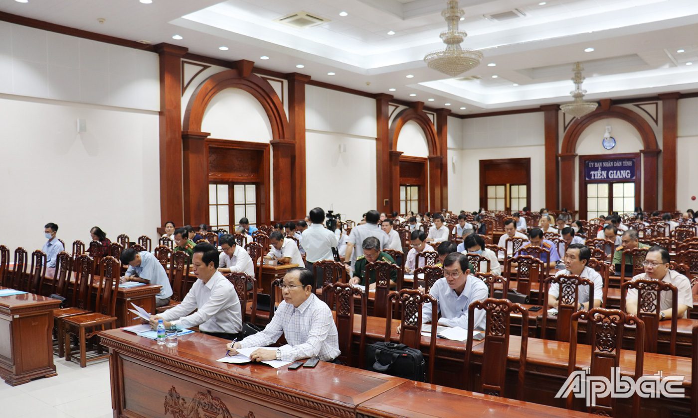 Quang cảnh hội nghị.