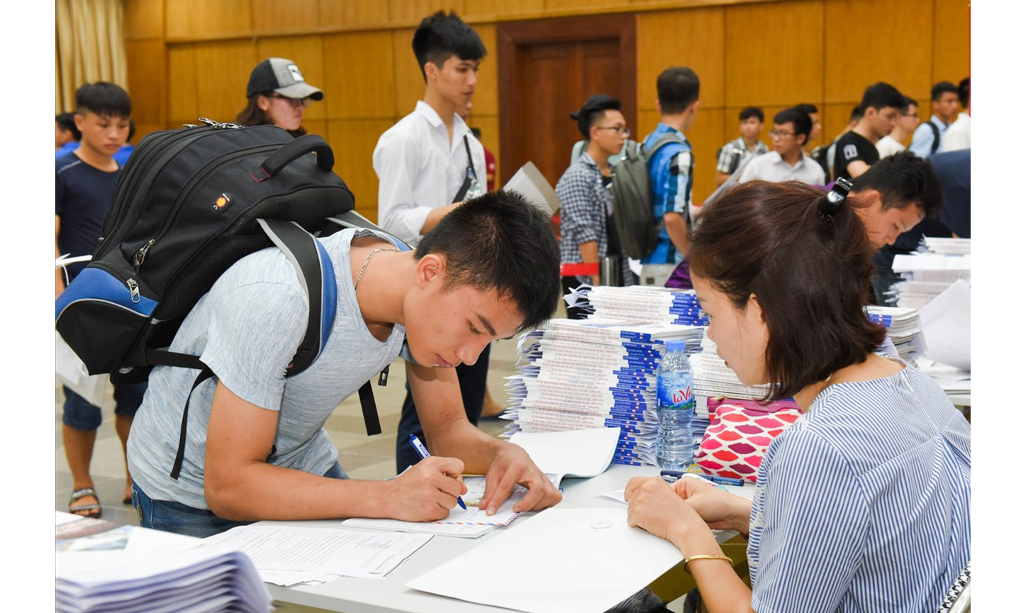 Có thể bắt đầu tổ chức nhập học đồng thời với quá trình thí sinh xác nhận nhập học