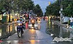 Một số tuyến đường TP. Mỹ Tho bị ngập do triều cường dâng cao