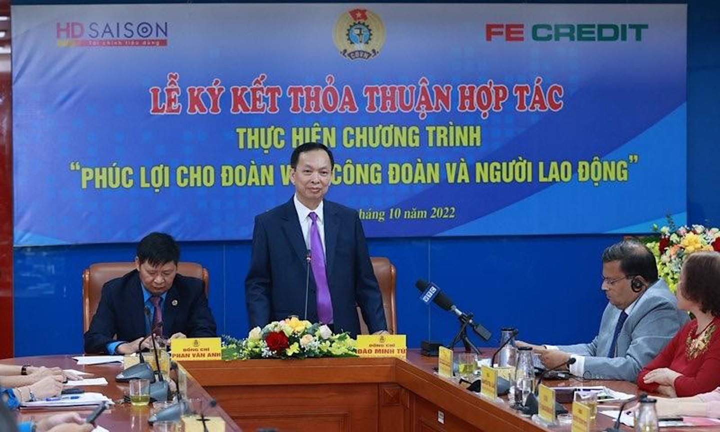 Phó Thống đốc Thường trực Ngân hàng Nhà nước Đào Minh Tú phát biểu tại buổi lễ.