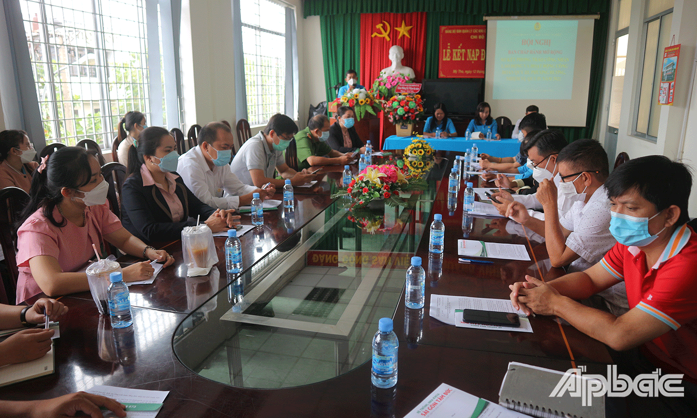 Quang cảnh hội nghị