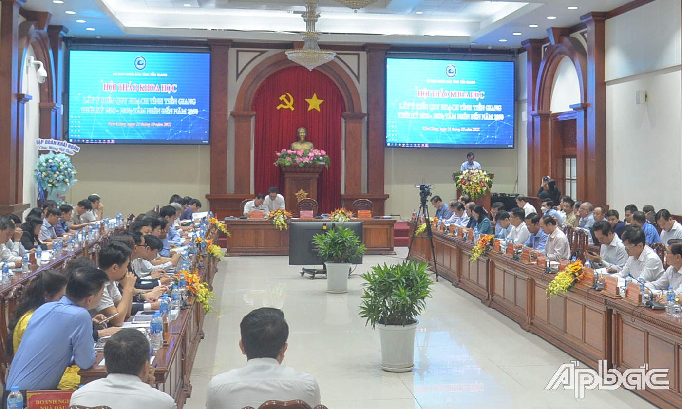 Quang cảnh hội thảo khoa học.