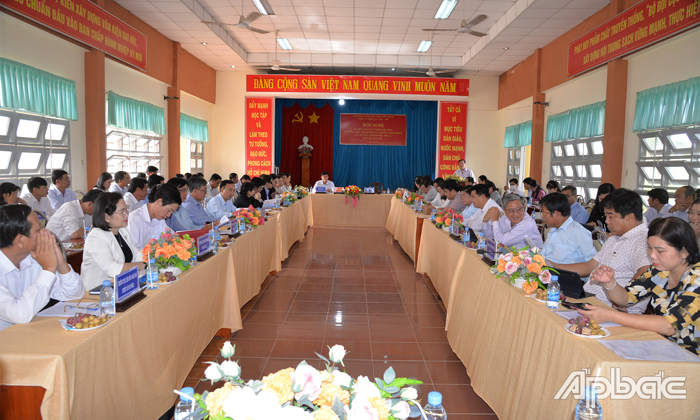 Quang cảnh hội nghị