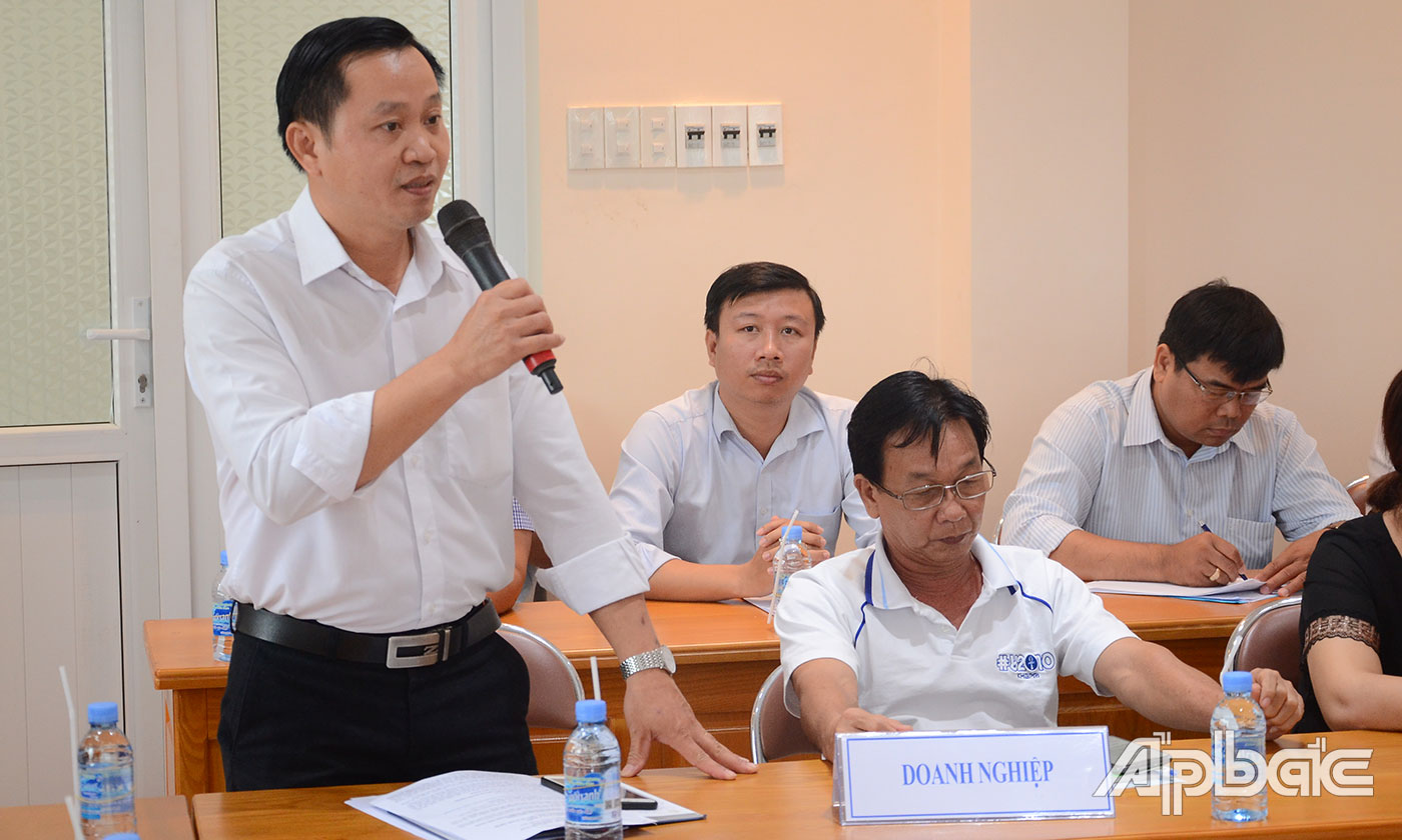 DN phát biểu ý kiến.