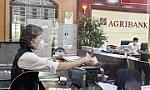 Bài toán lãi suất đối diện nhiều áp lực