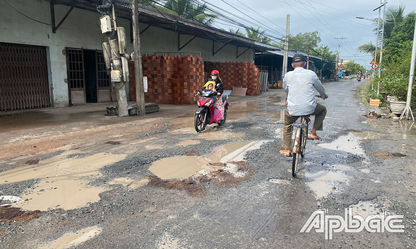 Người dân gặp nhiều khó khăn.