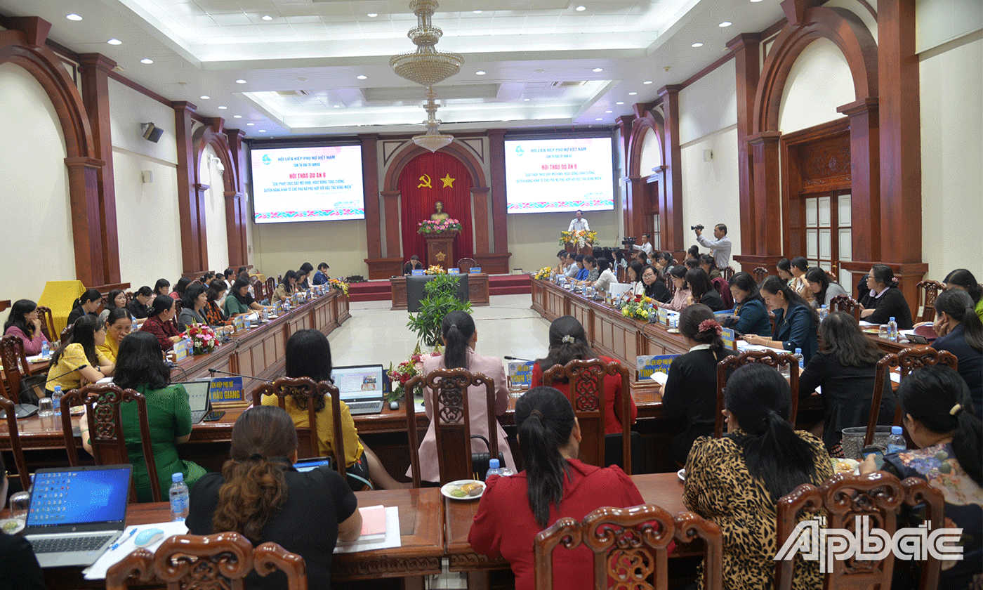 Quang cảnh hội thảo.