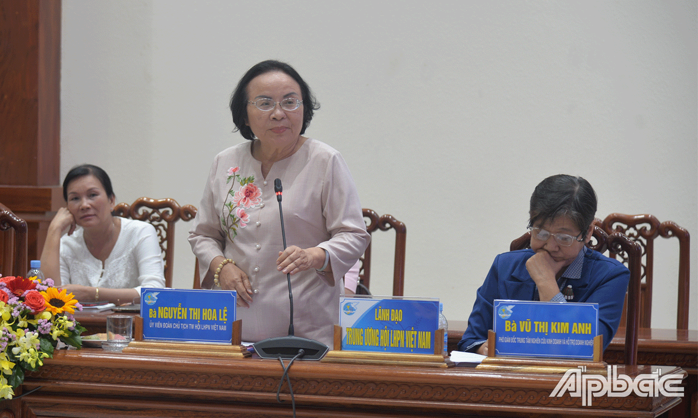 Đại diện sở, ngành, doanh nghiệp phát biểu tại hội thảo.