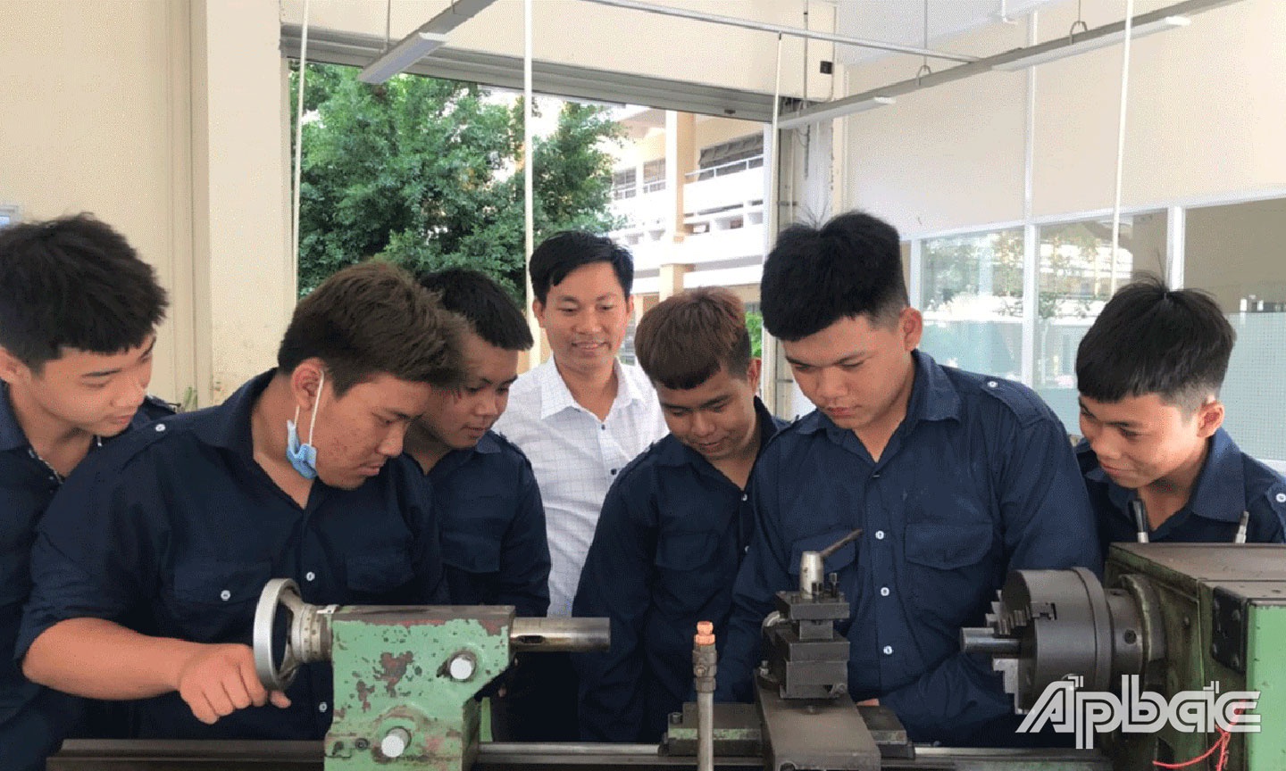 Công tác thực hiện phân luồng HS sau THCS vào các trường nghề tại Tiền Giang đang có những tín hiệu tích cực.  (Ảnh chụp tại Trường Cao đẳng Tiền Giang). 