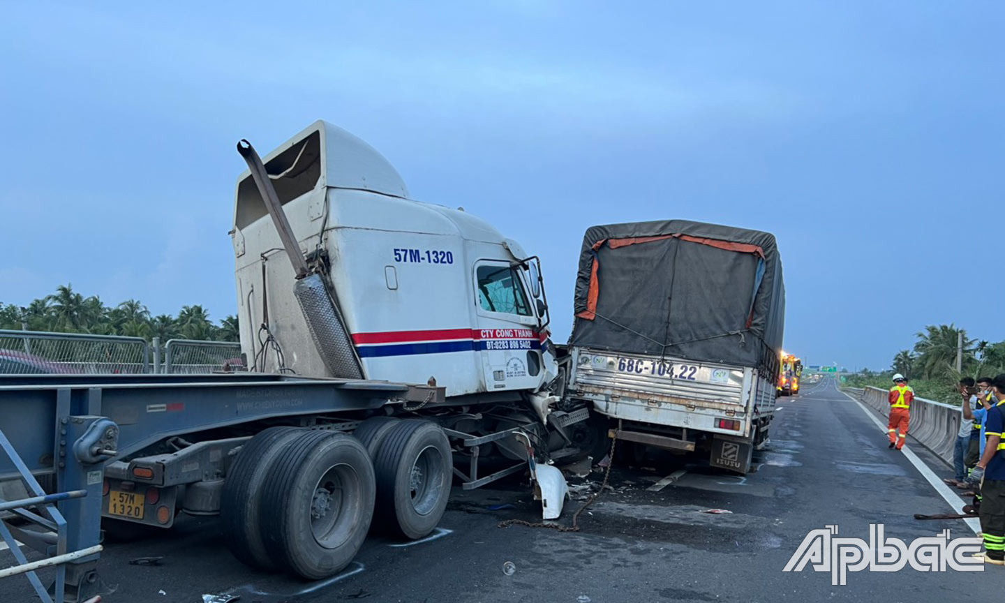 TNGT trên tuyến cao tốc Trung Lương - Mỹ Thuận. 