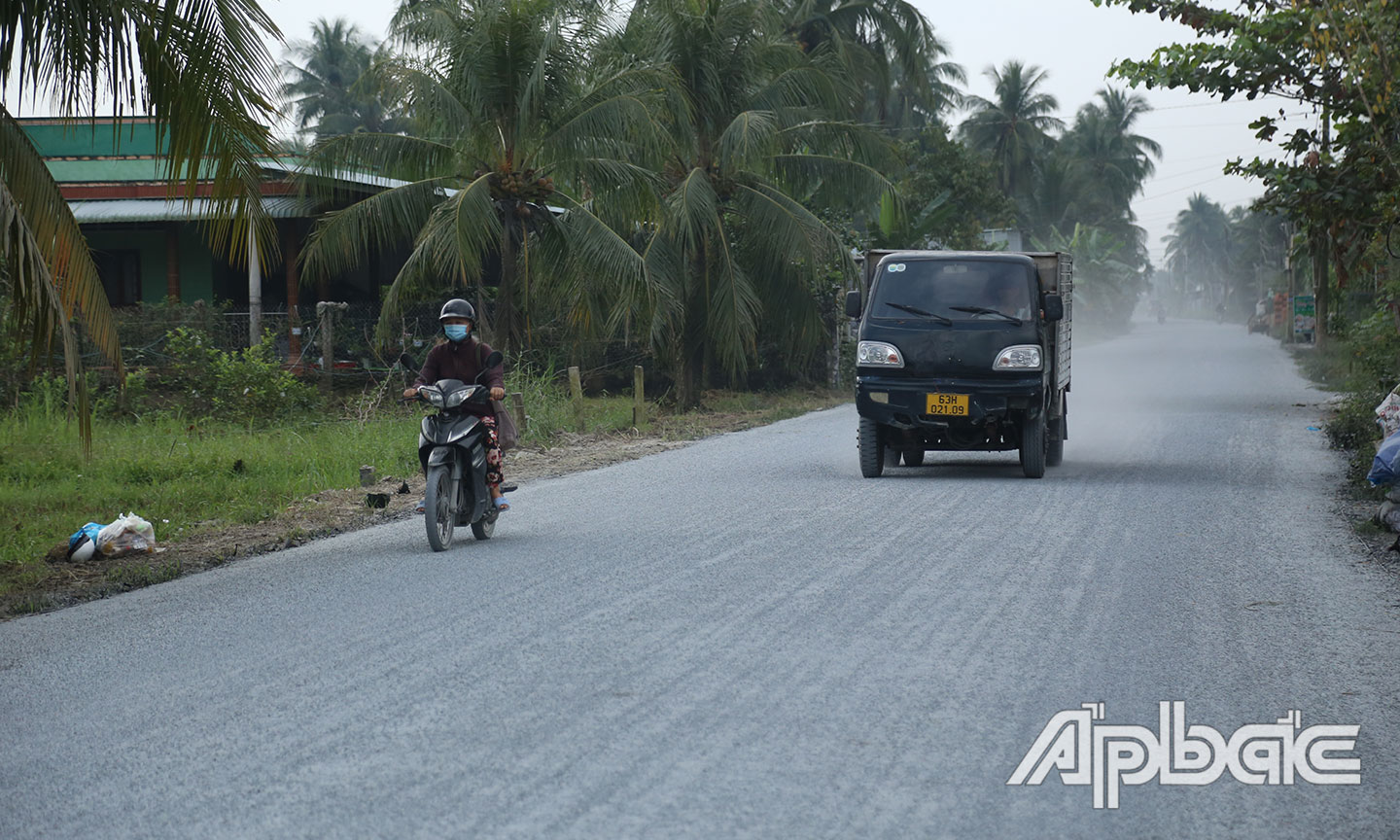 Trong vòng 1 tuần lễ đơn vị thi công sẽ lu trào nhựa lên.