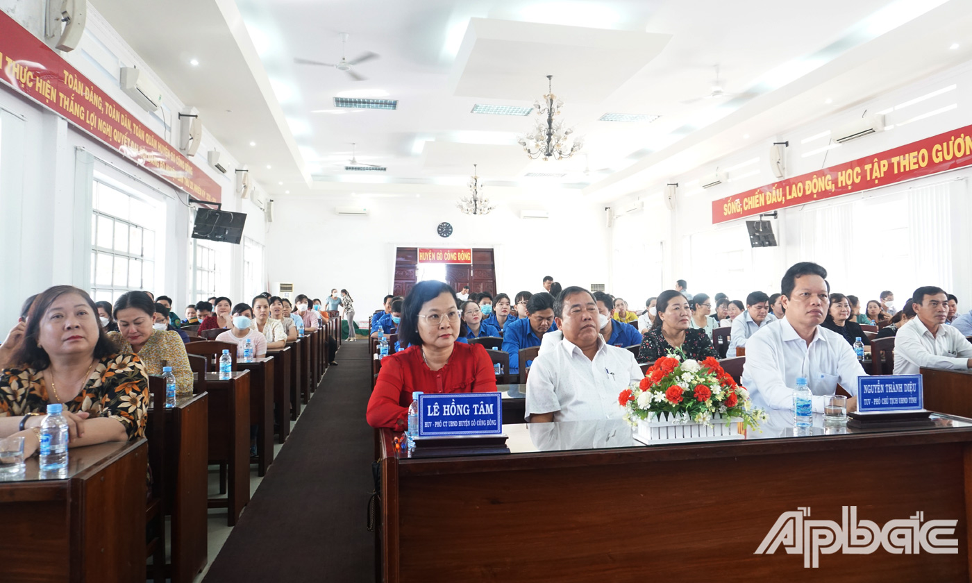 Quang cảnh buổi lễ phát động 