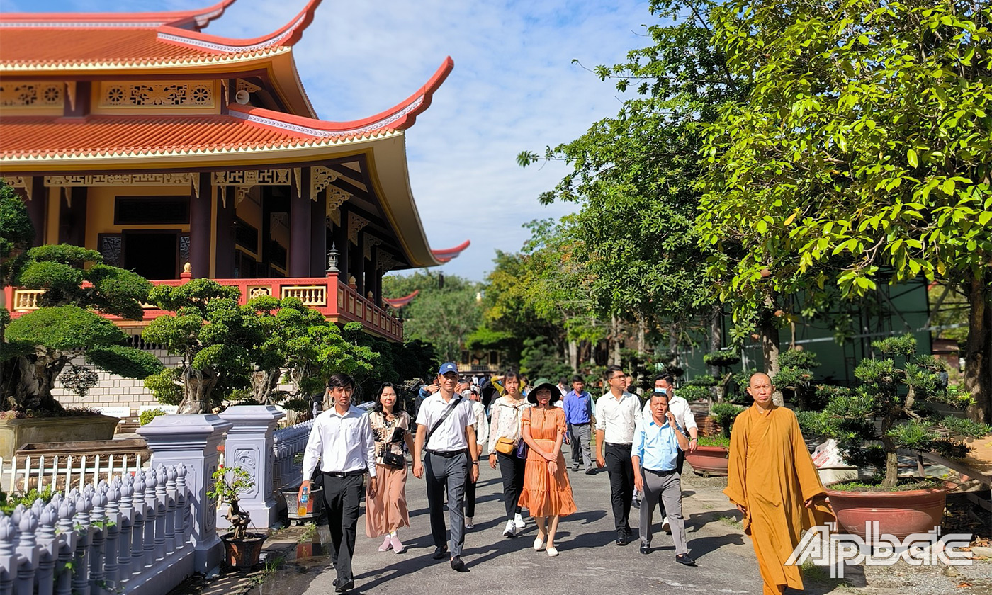 đi thực tế tại Thiền viện Trúc lâm Chánh Giác