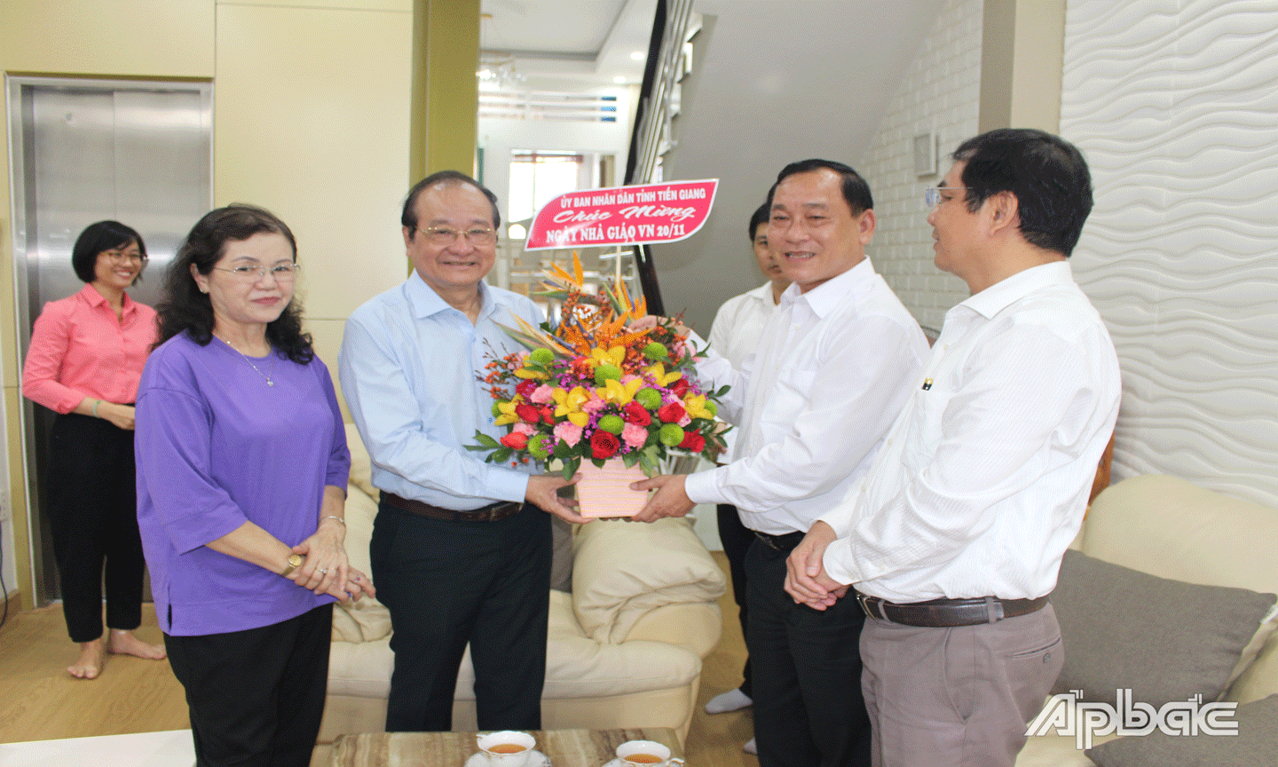 Chủ tịch UBND tỉnh Nguyễn Văn Vĩnh 