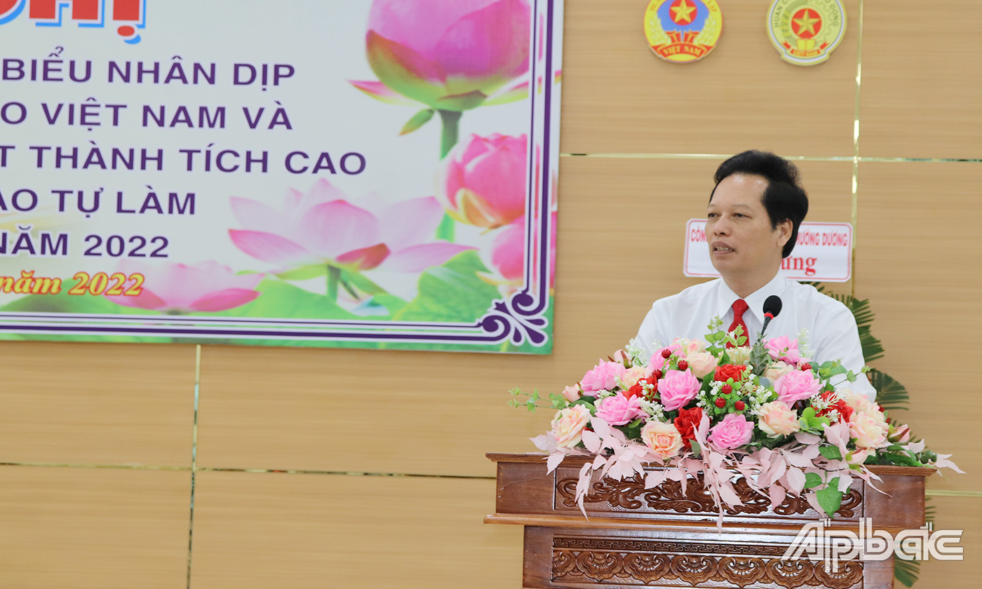 Đồng chí Nguyễn Thành Diệu phát biểu tại hội nghị.