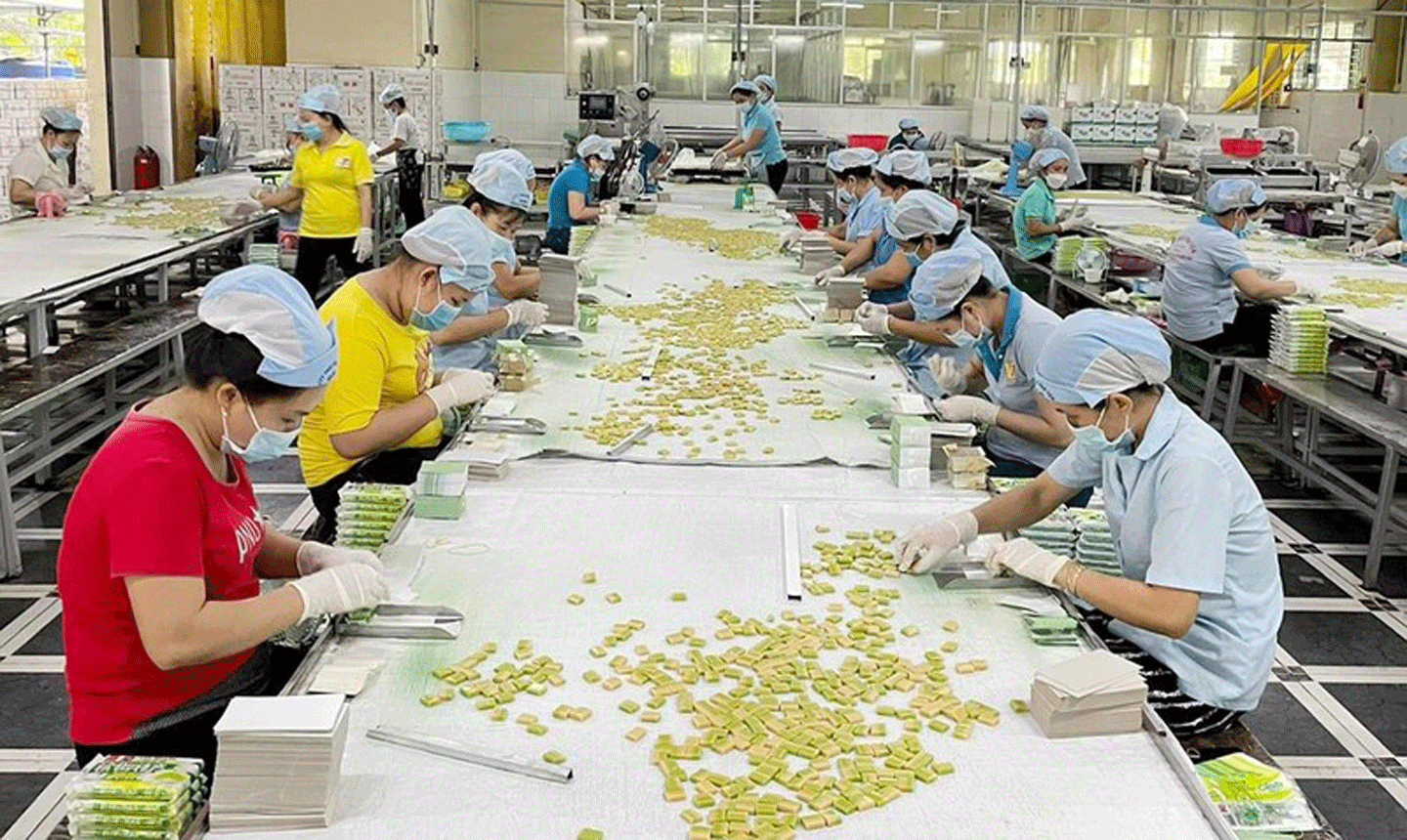 Kẹo dừa là một trong những sản phẩm OCOP nổi tiếng của tỉnh Bến Tre. (Ảnh THƠM TRẦN)