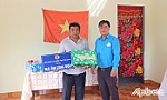 Công đoàn Viên chức tỉnh Tiền Giang: Trao Mái ấm Công đoàn cho anh Phan Mạnh Tiến