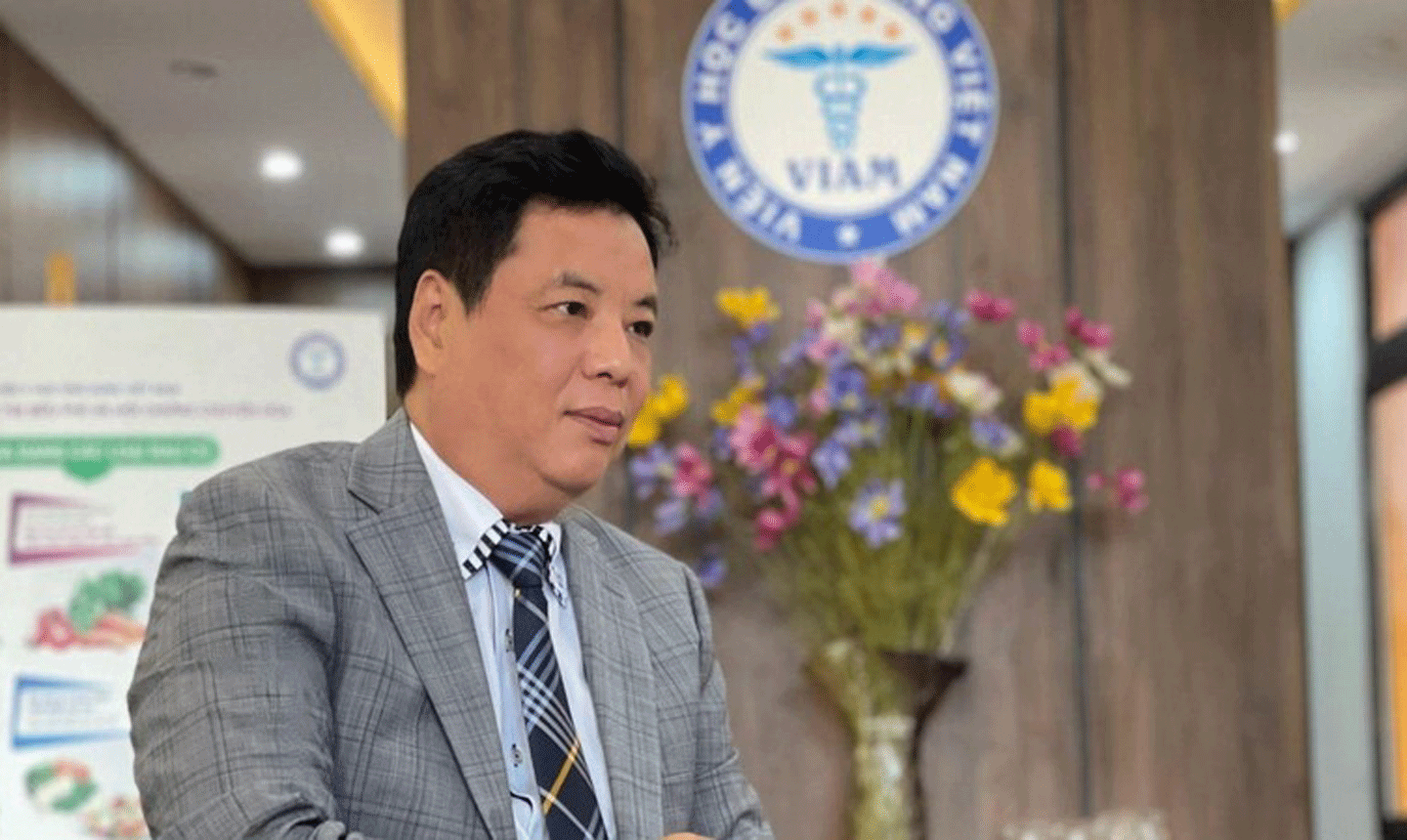 Tiến sĩ, bác sĩ Trương Hồng Sơn, Phó Tổng thư ký - Tổng hội Y học Việt Nam, Viện trưởng Viện Y học ứng dụng.