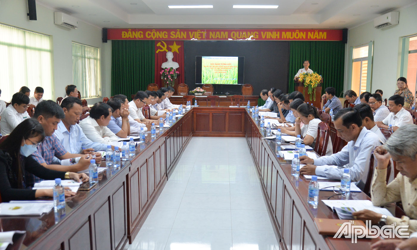Quang cảnh hội nghị.
