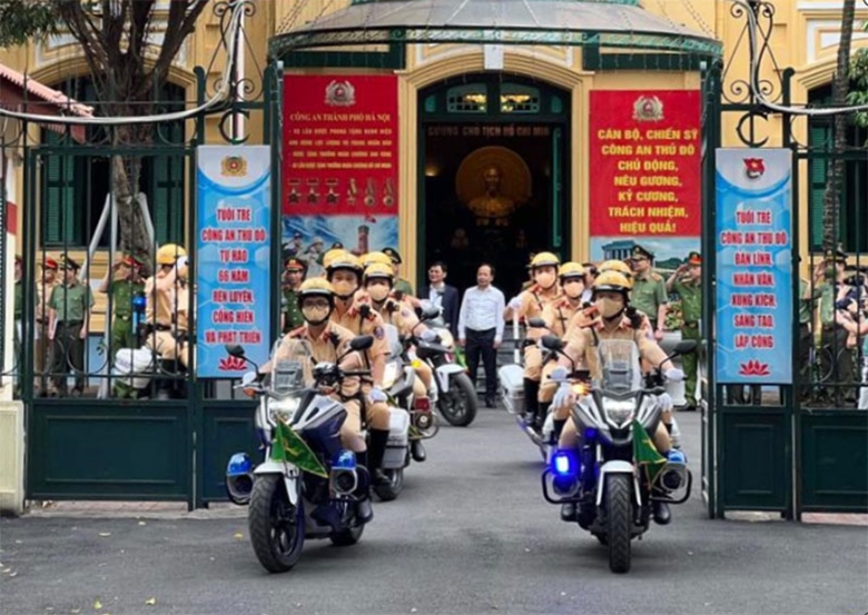 Công an TP Hà Nội ra quân đảm bảo an ninh trật tự dịp Tết Nguyên đán 2023 (Nguồn: Báo Công an Nhân dân)