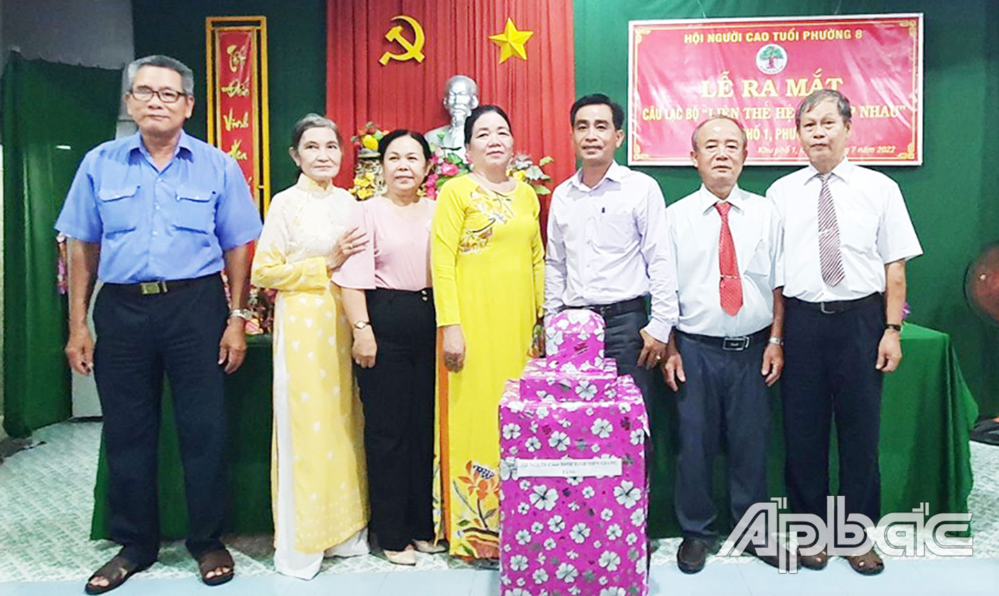 Ra mắt CLB LTHTGN khu phố 1, phường 8, TP. Mỹ Tho. 