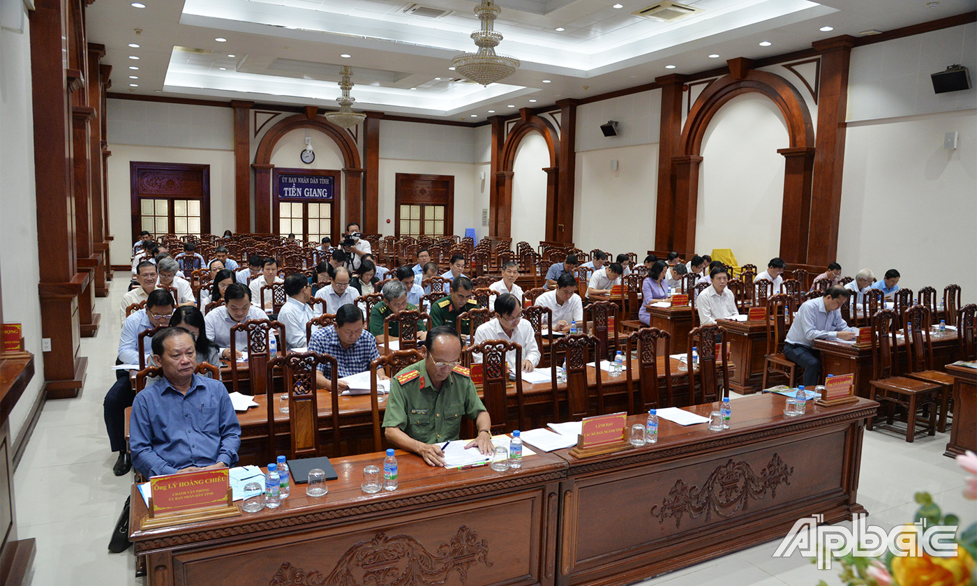 Quang cảnh hội nghị