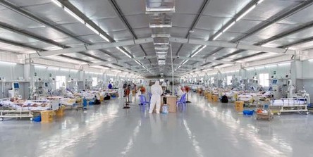 Bên trong Bệnh viện Dã chiến số 13.