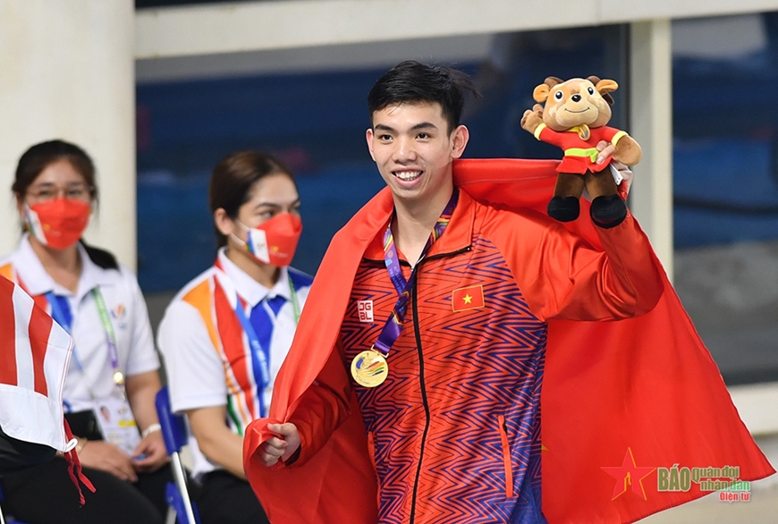 Kình ngư Nguyễn Huy Hoàng được kỳ vọng sẽ đổi màu huy chương từ bạc lên vàng tại ASIAD 19. Ảnh: TRỌNG HẢI 