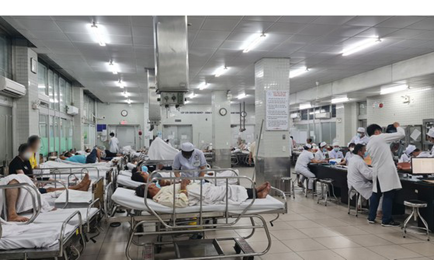 Bệnh nhân đang điều trị tại khoa cấp cứu Bệnh viện Chợ Rẫy, TPHCM.