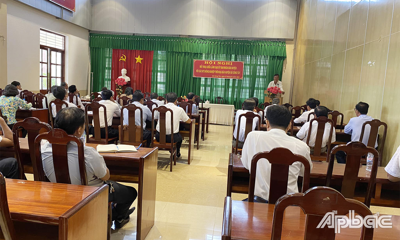 Quang cảnh hội nghị