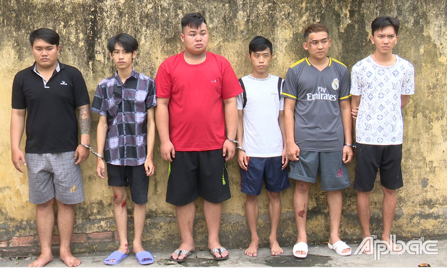 Khởi tố vụ án, bắt tạm giữ 6 đối tượng vi phạm.                                      Ảnh: Lê Hoài