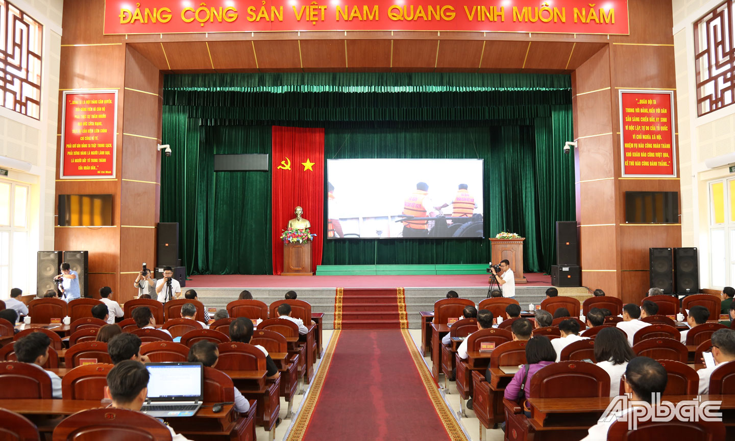 Quang cảnh hội nghị.