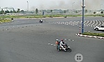 Kịp thời dập tắt đám cháy tại Quảng trường Hùng Vương