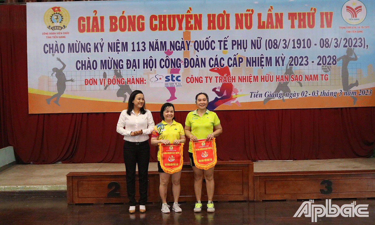 2 vận động viên xuất sắc 