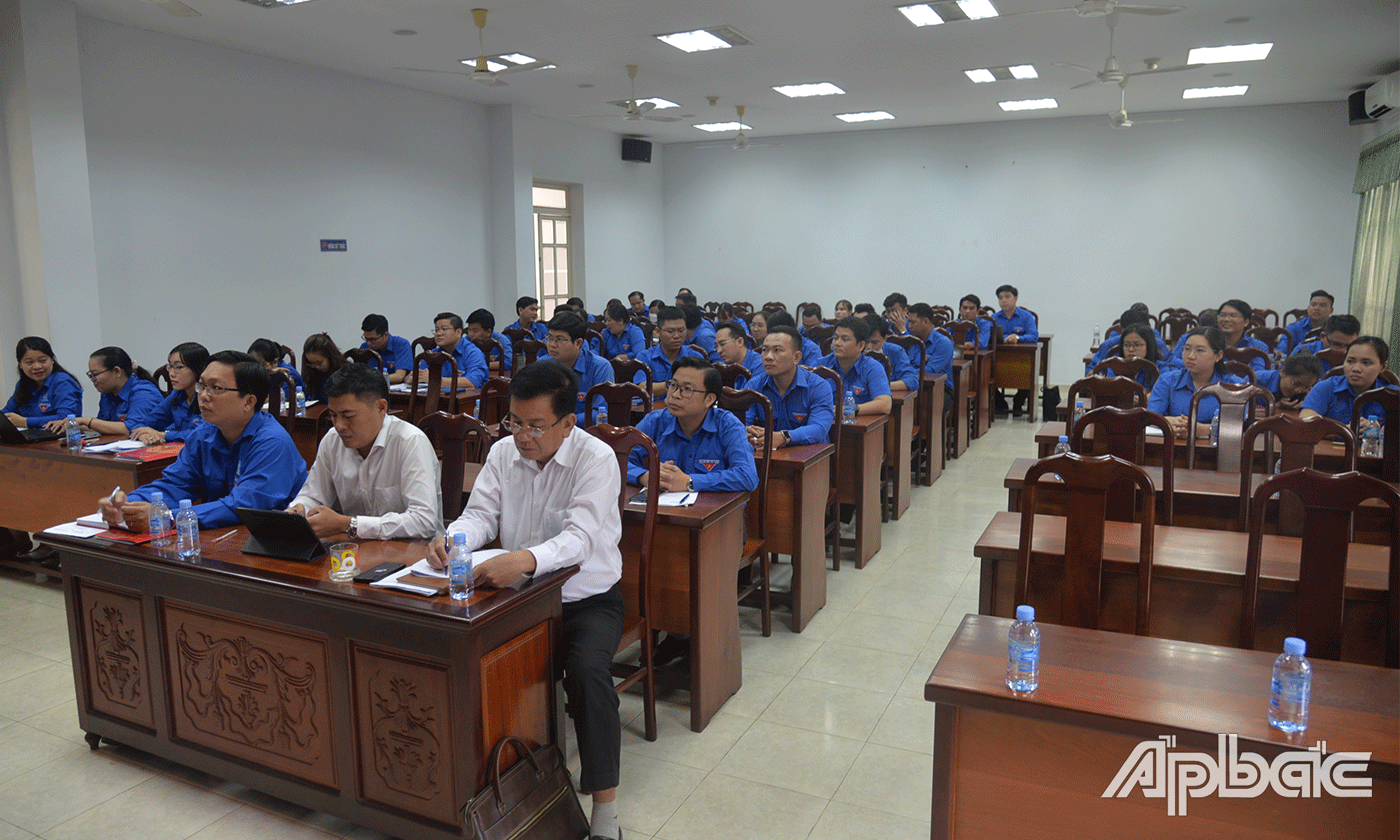 Quang cảnh hội nghị.