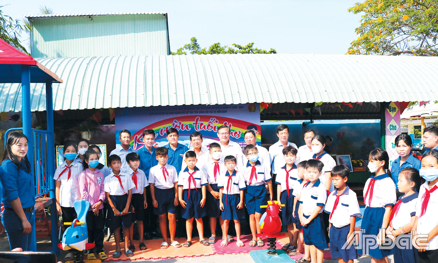 Tỉnh đoàn Tiền Giang khánh thành khu vui chơi, giải trí cho thiếu nhi.
