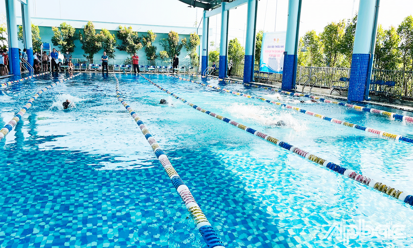 Các vận động viên là học sinh tại các trường Tiểu học, THCS trên địa bàn tỉnh đang tham gia 