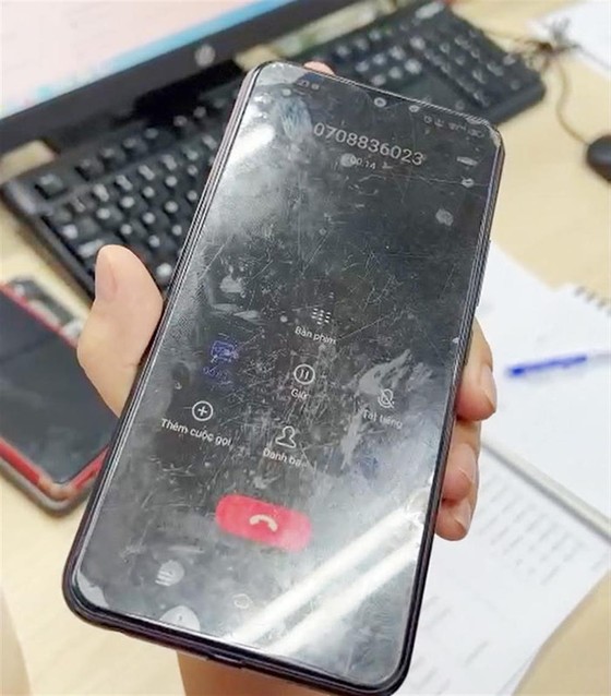 Những số điện thoại lạ, người dân cần cảnh giác.