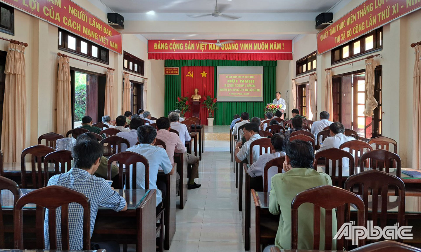 Hội CCB TX. Gò Công tổ chức lấy ý kiến đóng góp Dự thảo Luật Đất đai (sửa đổi).