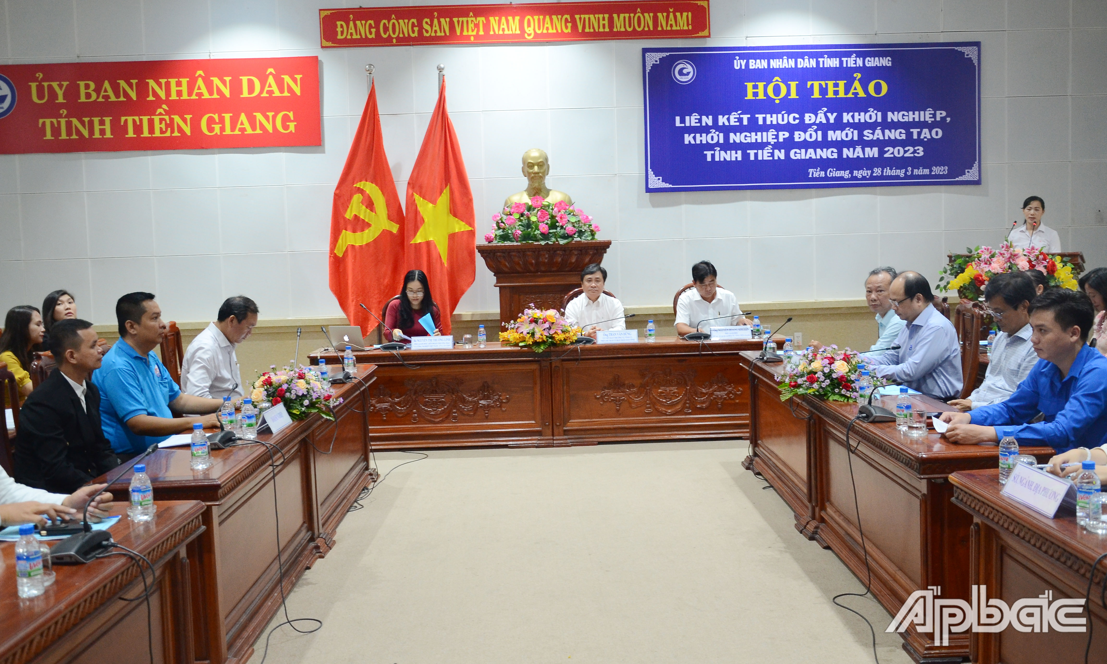 Quang cảnh hội thảo.