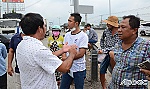 Chầu chực chờ 