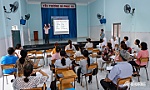 Tập huấn kỹ năng chăm sóc mắt cho giáo viên dạy trẻ khiếm thính