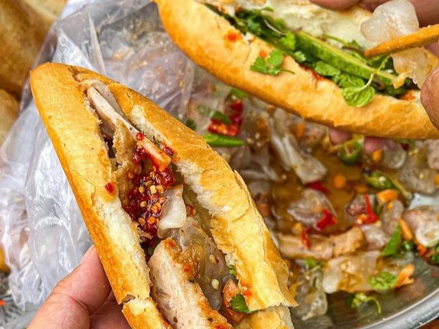 6 thành phố ở Việt Nam sở hữu món bánh mì đặc trưng