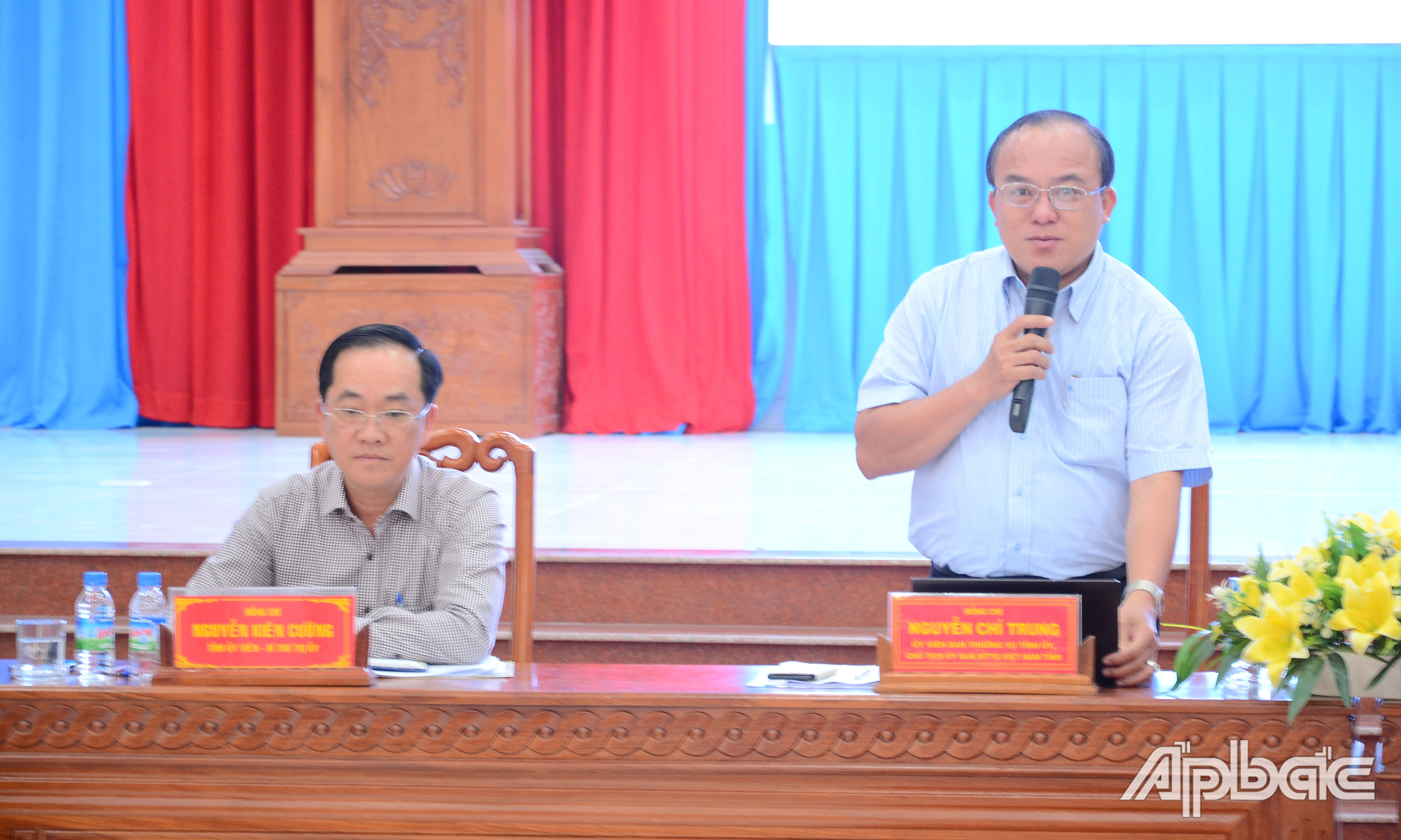 Đồng chí Nguyễn Chí Trung phát biểu tại buổi làm việc.
